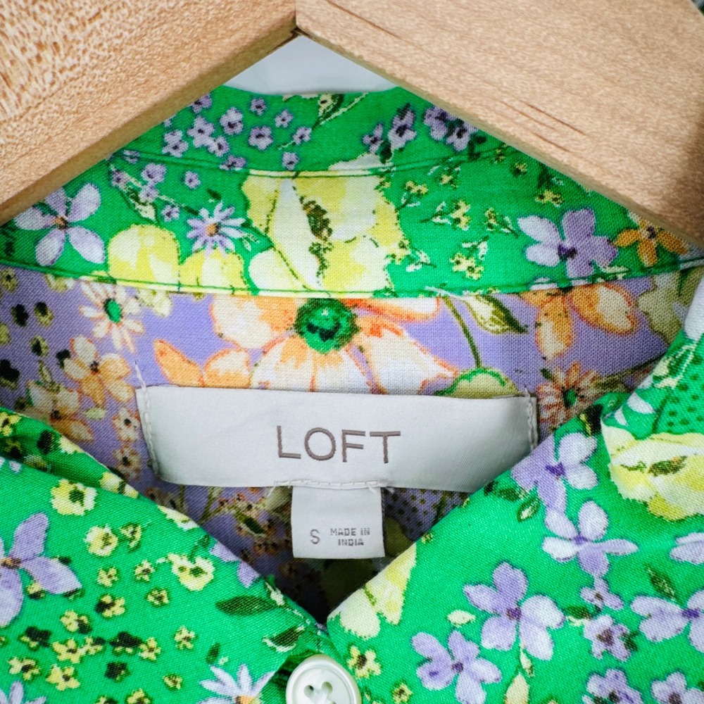 LOFT Mixed Floral Patchwork Button Down Top Size … - image 3